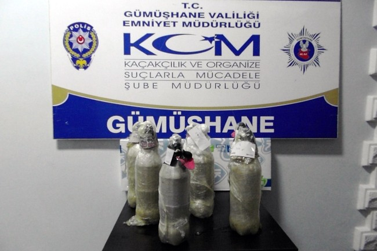 Gümüşhane Emniyeti\'nden Zehir Tacirlerine Yeni Yılın İlk Darbesi