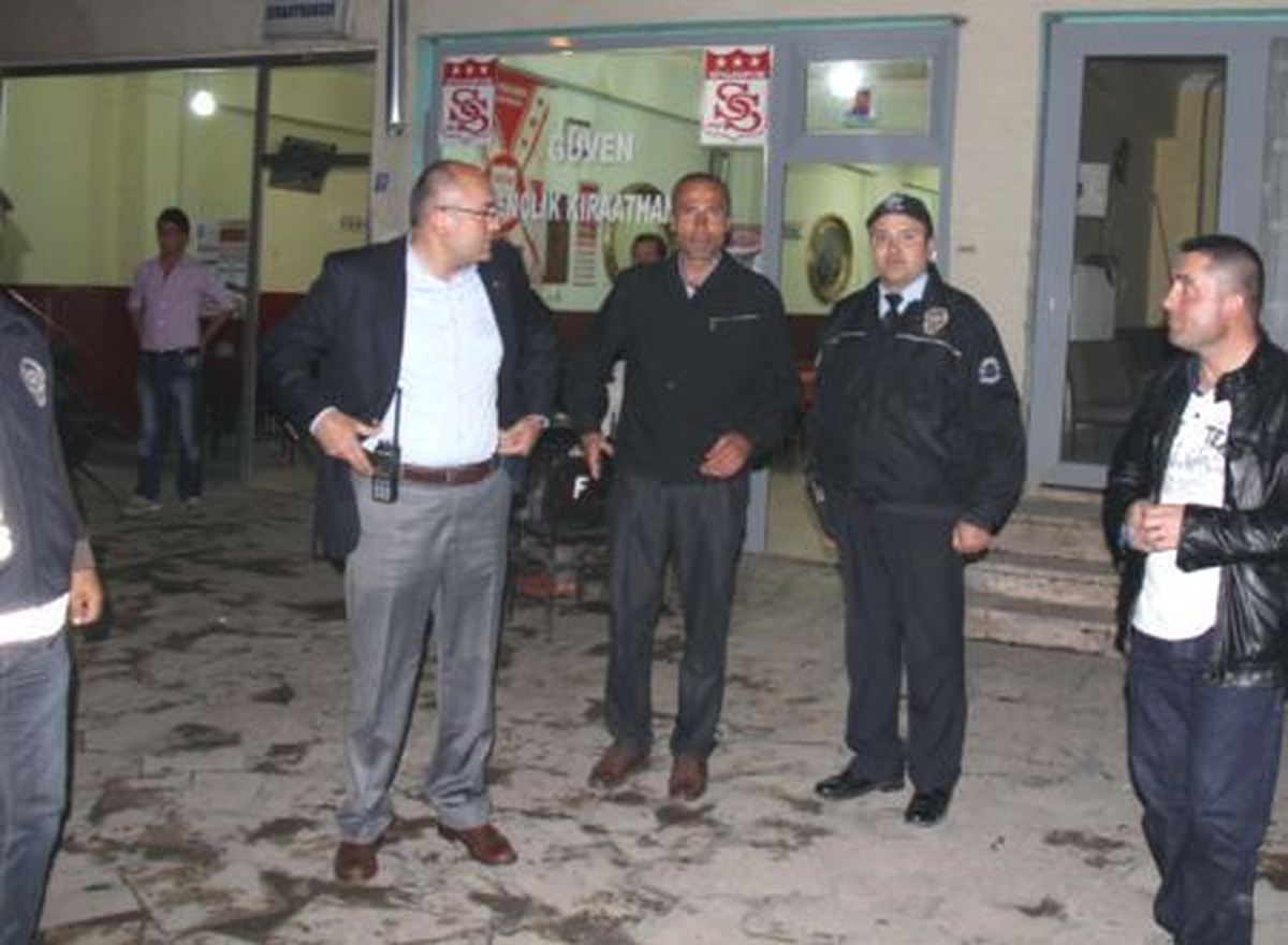 Hafik Polisi, Halkı Dolandırıcılığa Karşı Uyardı