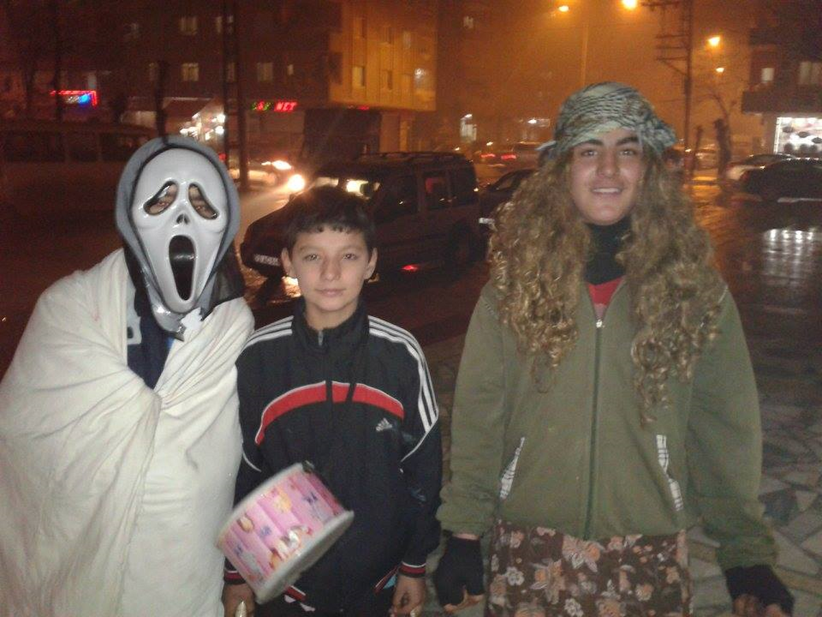 Batman\'da Harçlık Avına Çıktılar