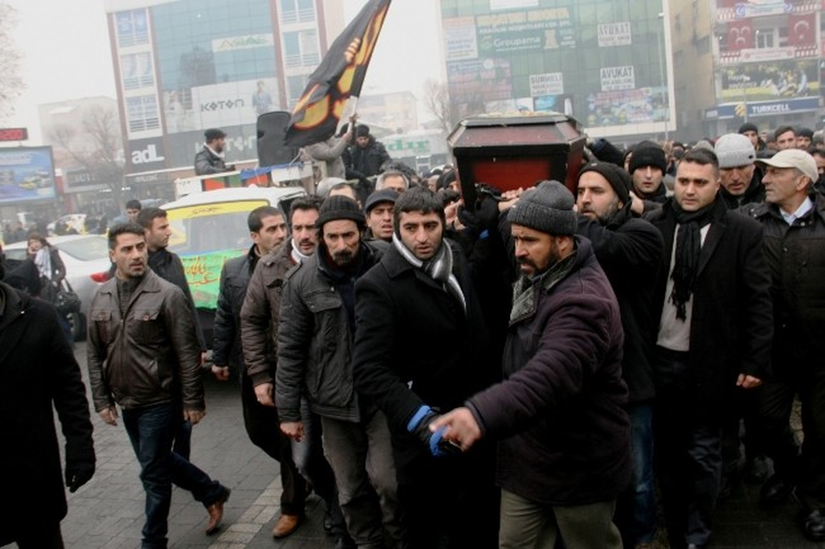 Hayatını Kaybeden Şair ve Araştırmacı Yazar Yalçın Toprağa Verildi