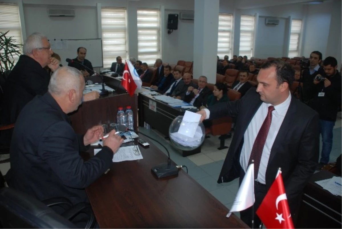 Kdz Ereğli Belediyesi 2014\'ün İlk Meclis Toplantısını Yaptı