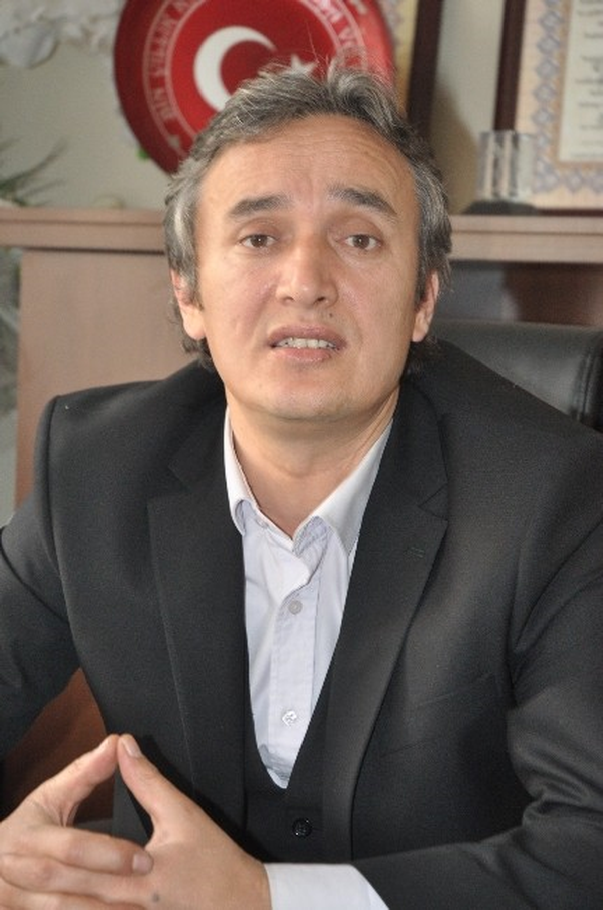 MHP\'li Ayan 2013 Yılını Değerlendirdi
