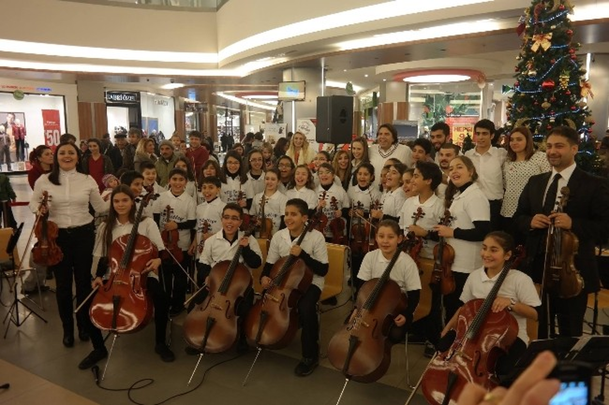 Oda Orkestrası Yeni Yıl Konseri Verdi