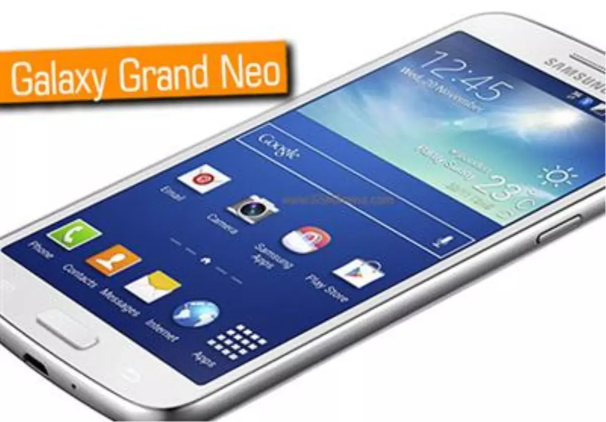 Samsung\'tan Büyük Ekranlı Düşük Fiyatlı Telefon Geliyor