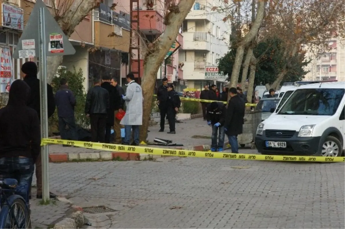 Ceyhan\'da Sevgilisini Öldürdükten Sonra İntihar Etti