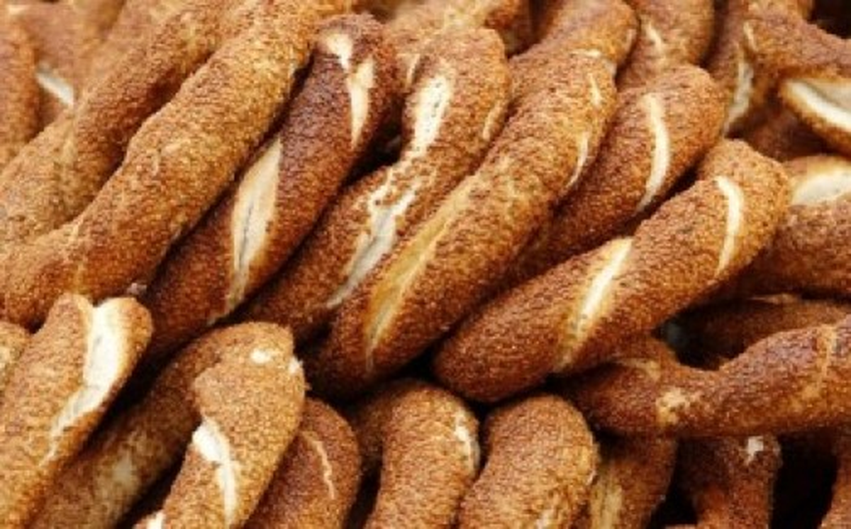Simit 1 Lira Oldu