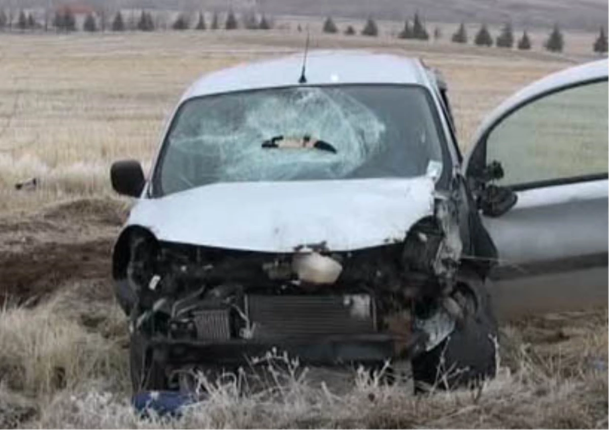 Sorgun\'da Trafik Kazaları: 2 Ölü, 15 Yaralı