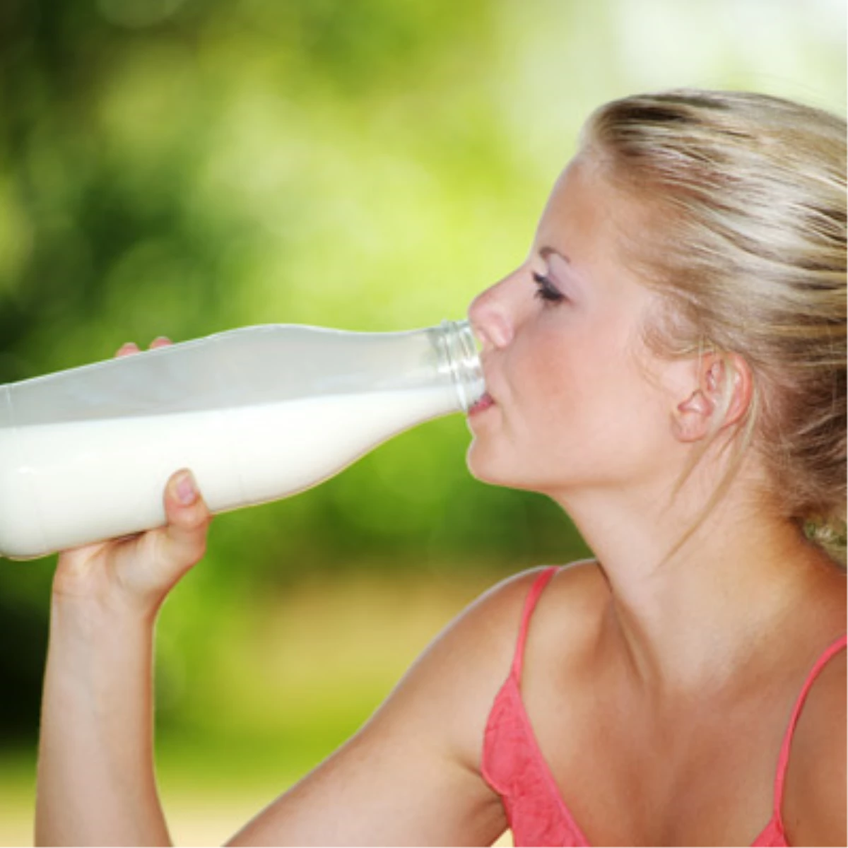 Süt İçmek Cilt Kanserini Önlüyor
