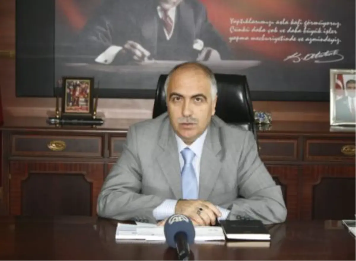 Vali Karahan, Tamzara Bezi Dokudu