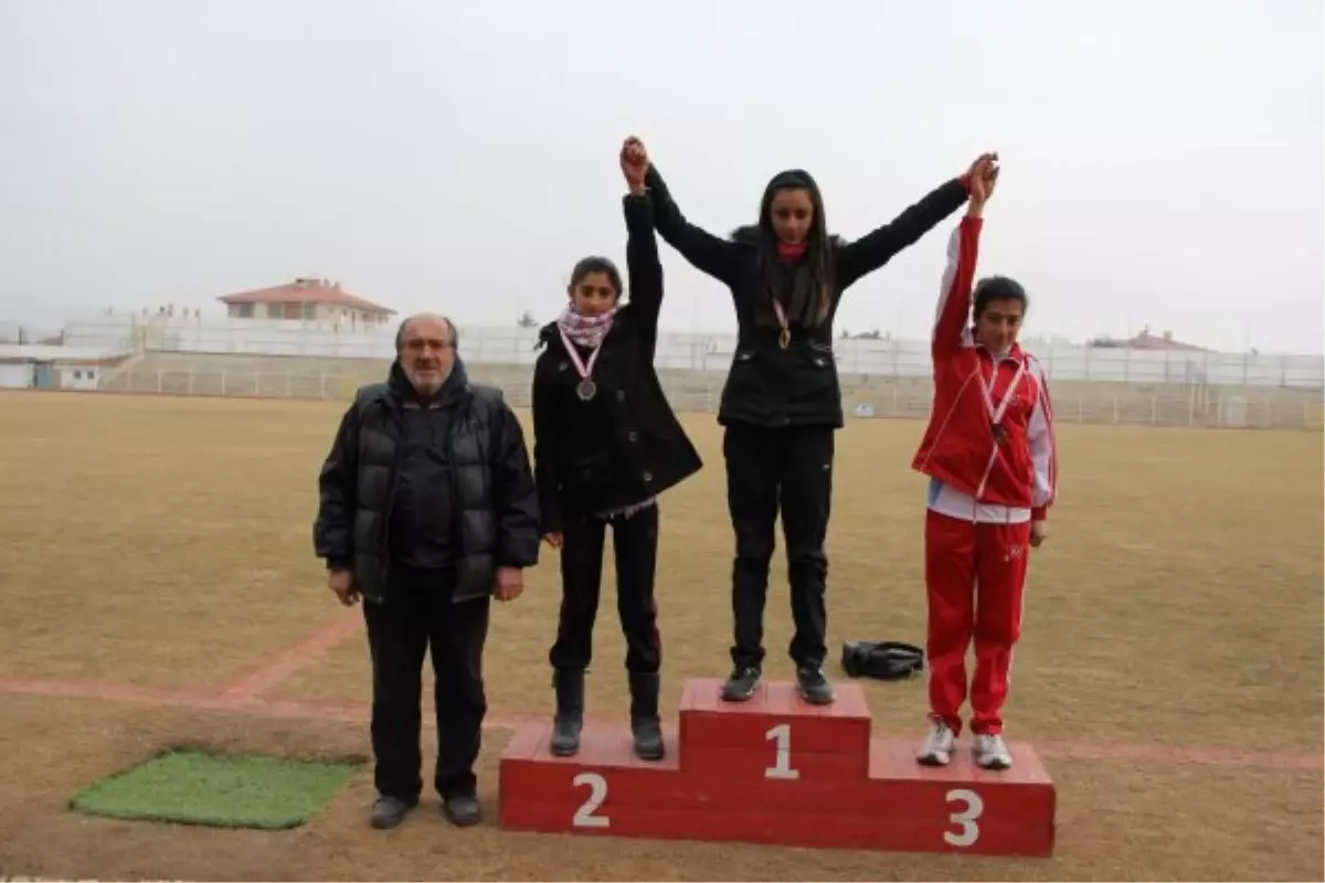 Atletizm İl Birinciliği Yapıldı