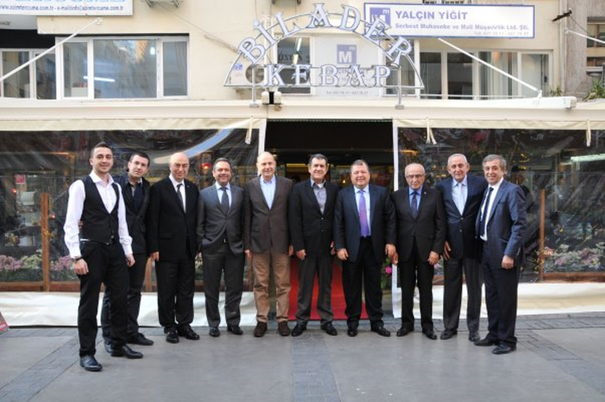 Bilader Restaurant İşadamlarını Ağırladı