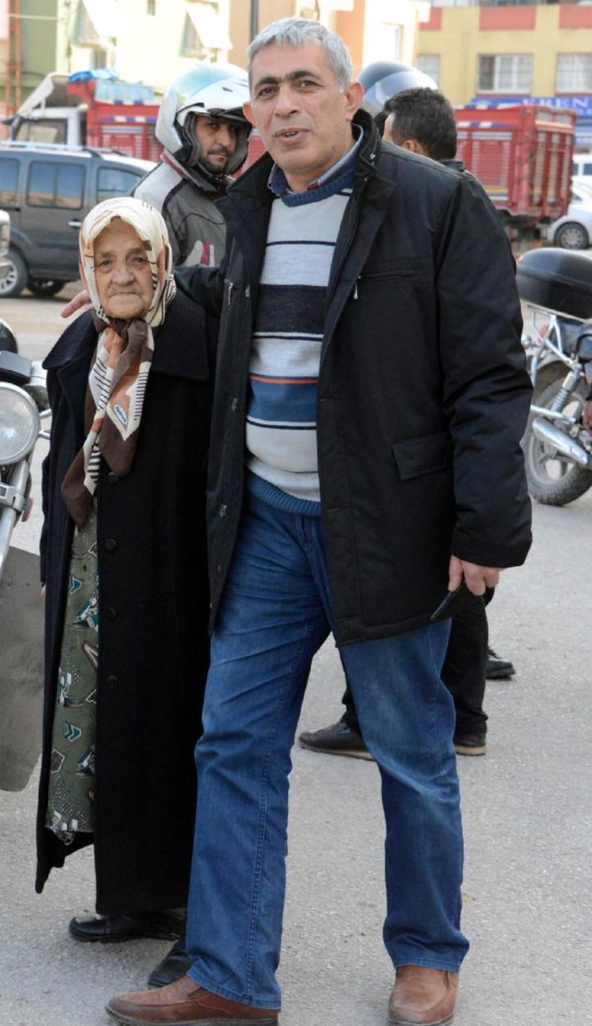 Çantası Çalınan Kadın, Sivil Polislere İnanmadı: Gelemem Oğlum Kızar