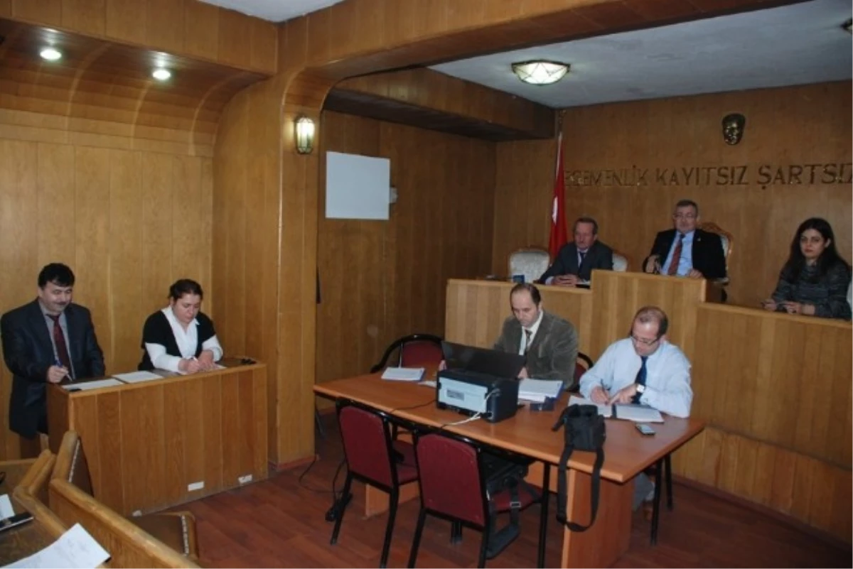 Çaycuma Belediyesi, 2014 Yılının İlk Meclis Toplantısını Yaptı