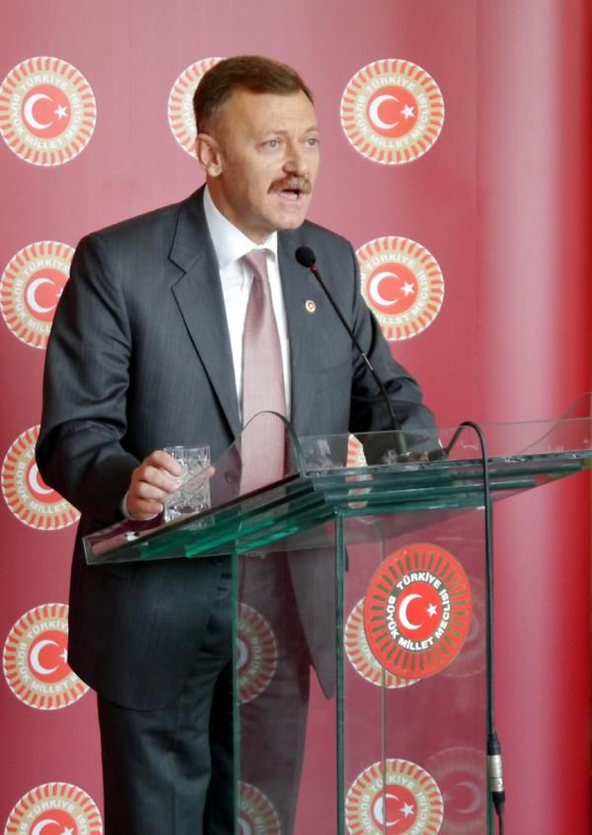 CHP\'li Atıcı\'dan Suriye\'de Çocuk Felci Aşı Kampanyasına İlişkin Soru Önergesi