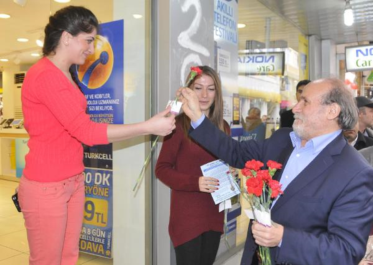 Ertuğrul Kürkçü: AKP Neyse Cemaat de Odur
