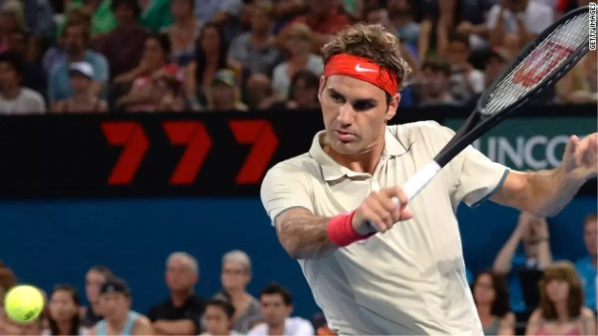 Tenisçi Roger Federer Brisbane\'de Yarı Finale Yükseldi