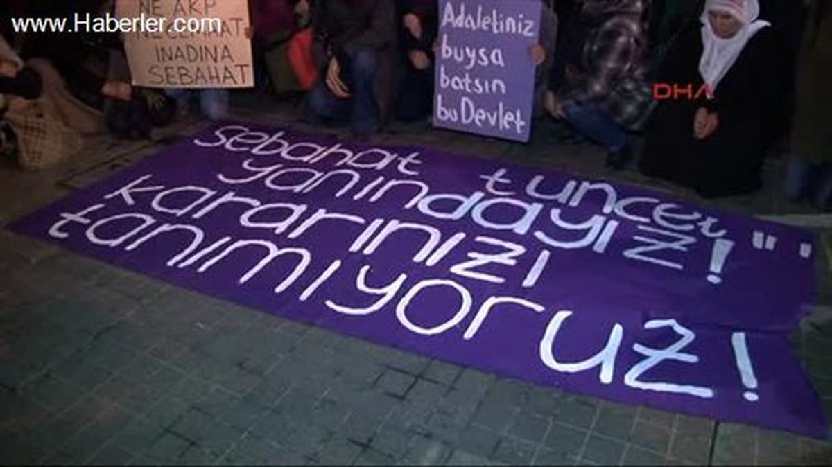 Kadınlardan Sebahat Tuncel\'e Destek Eylemi