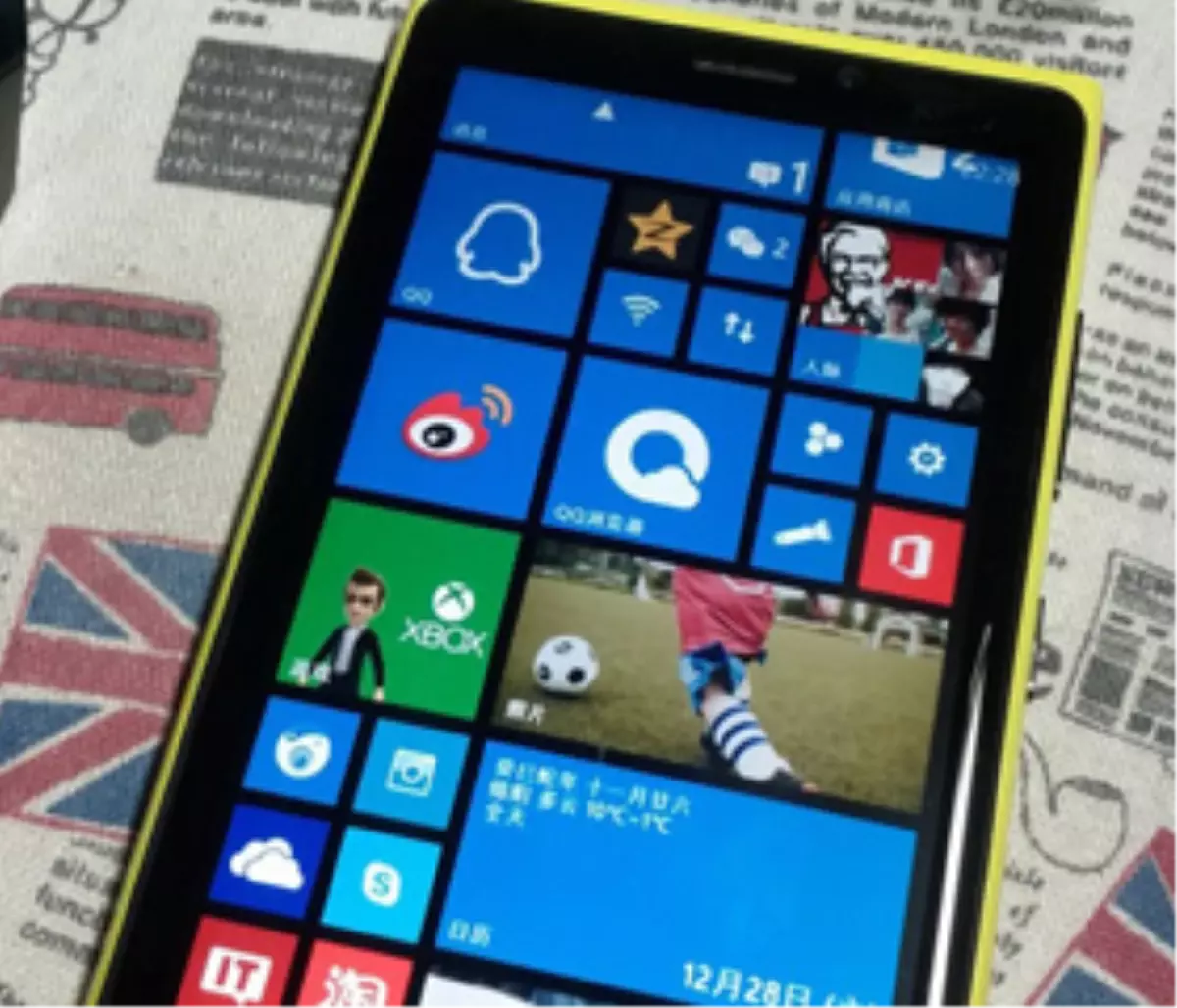 Lumia 920\'ye Jailbreak Yapıldı!