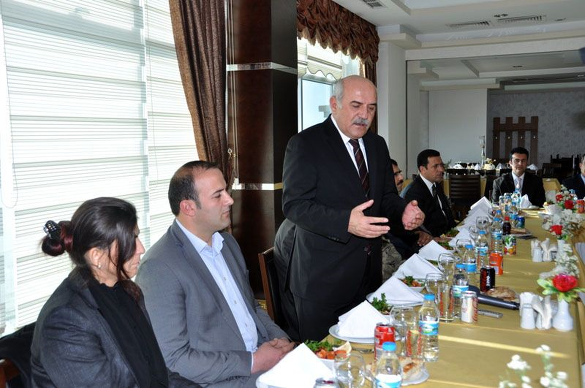 Vali İpek, Meclis Üyeleriyle Bir Araya Geldi