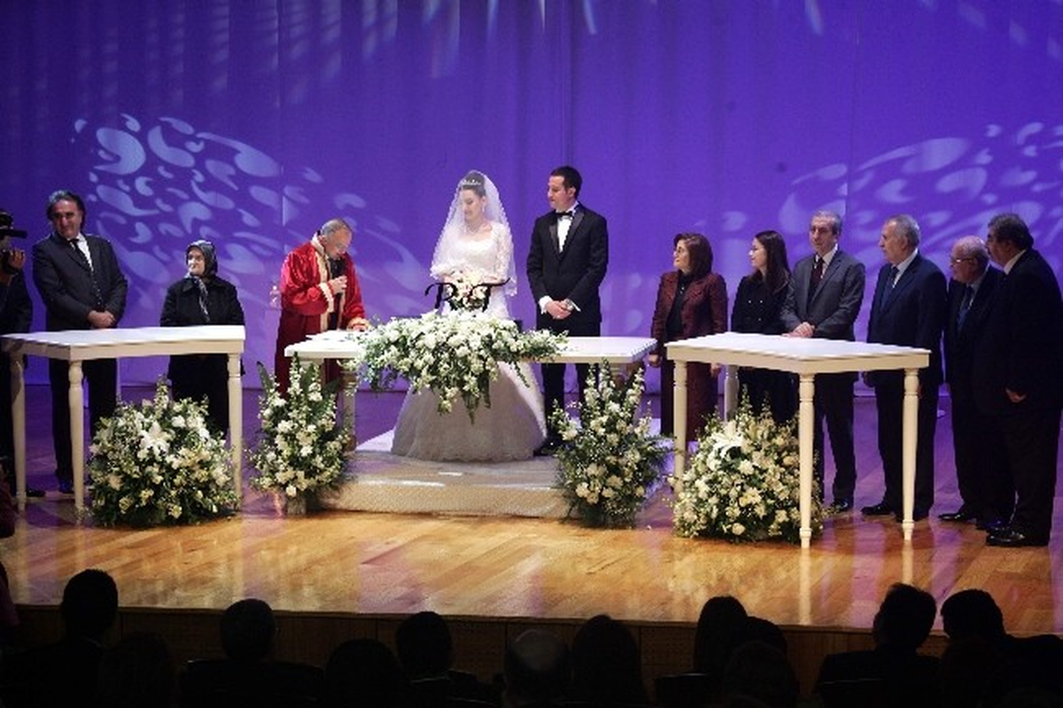 Bakanlar Nikah Törenine Katıldı