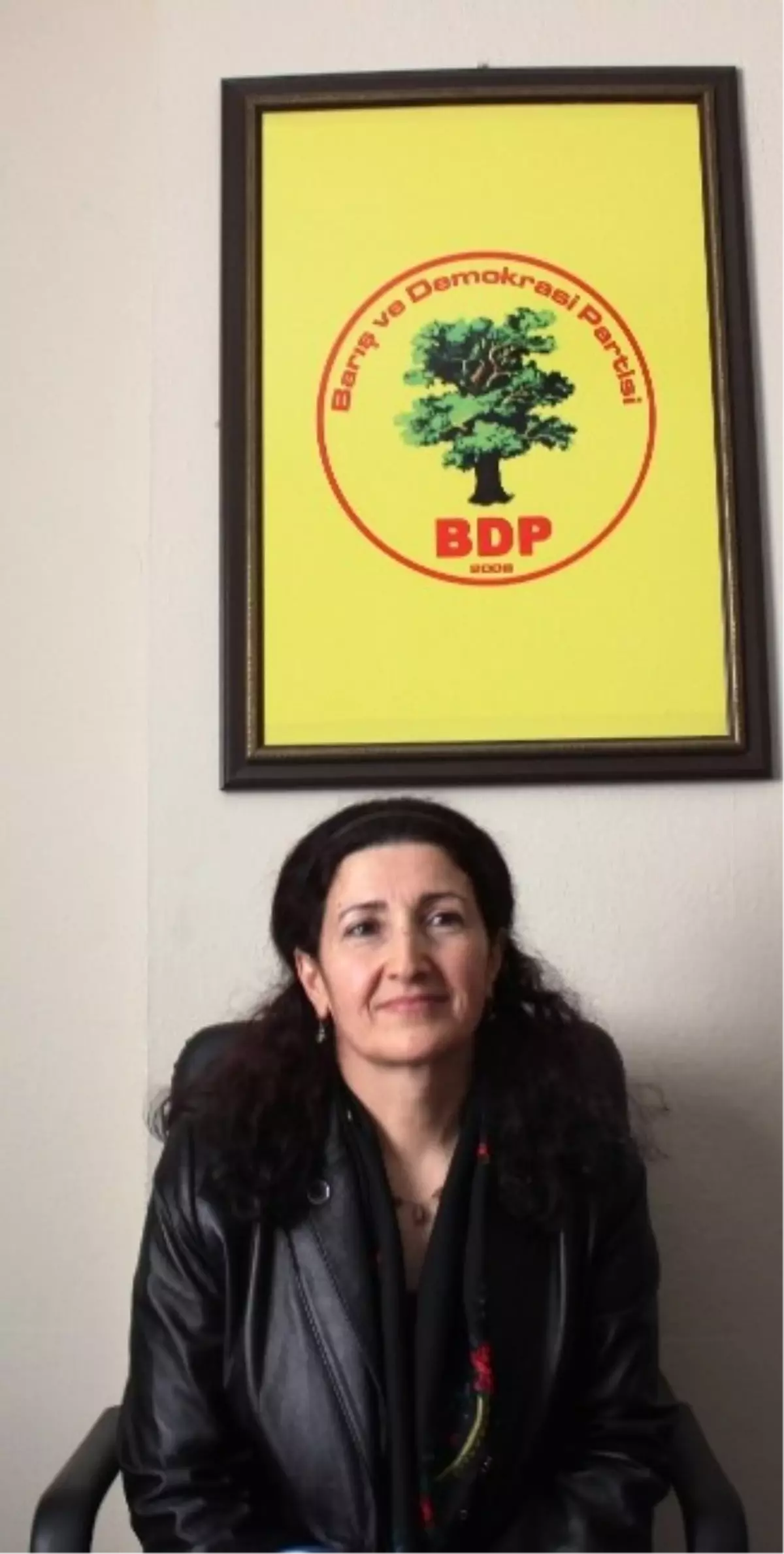 Cezaevinden Çıkan Gülser Yıldırım Eski Cezaevi Arkadaşlarıyla Hasret Giderdi