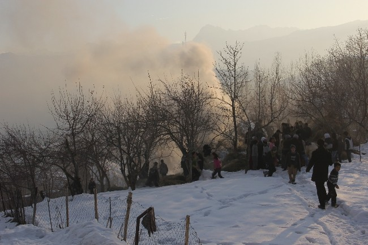 Hakkari\'deki Olaylar Sırasında Ot Yangını Çıktı