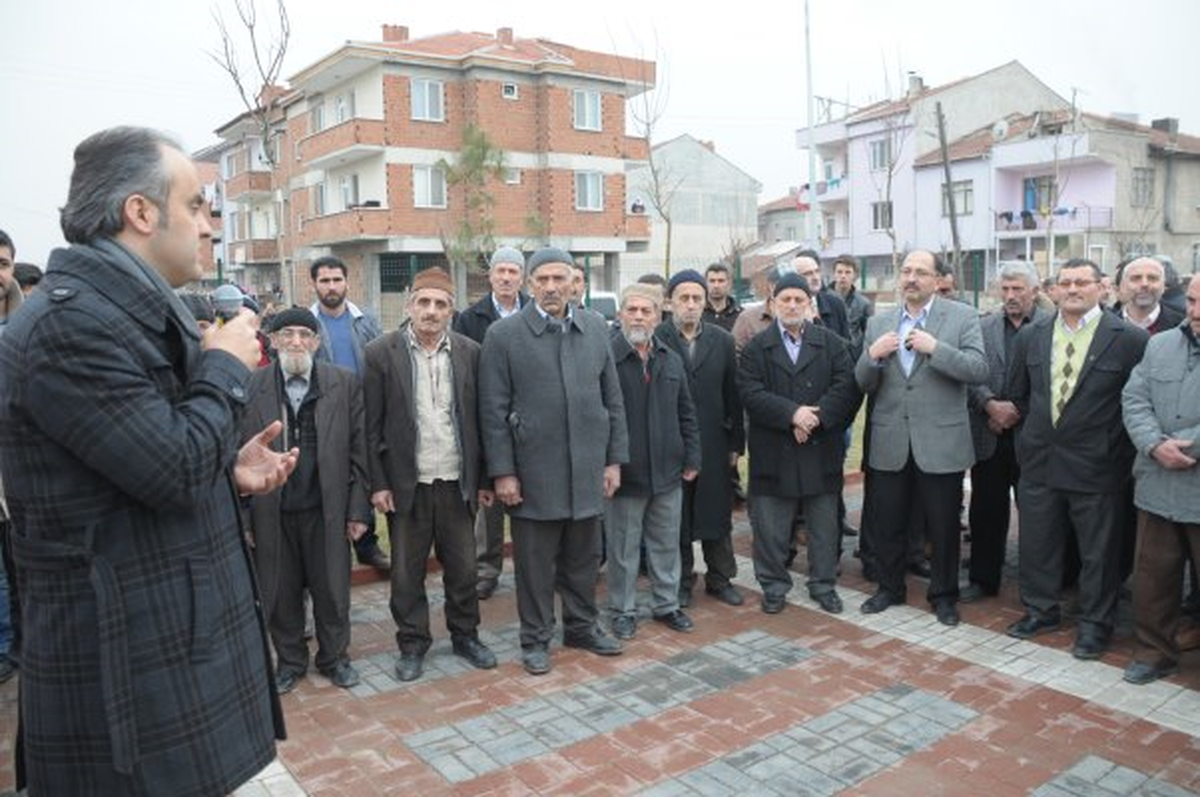 İnegöl Belediyesi\'nden 8. Semt Sahası