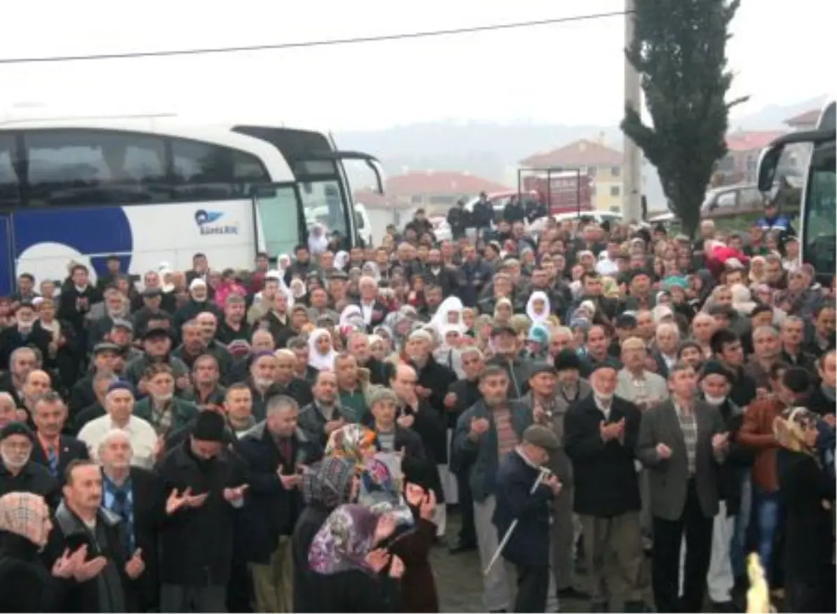 İskenderun\'da İlk Umre Kafilesi Yola Çıktı