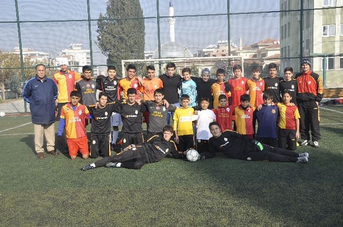 Torbalı Galatasaray Spor Okulu Antalya Yolunda