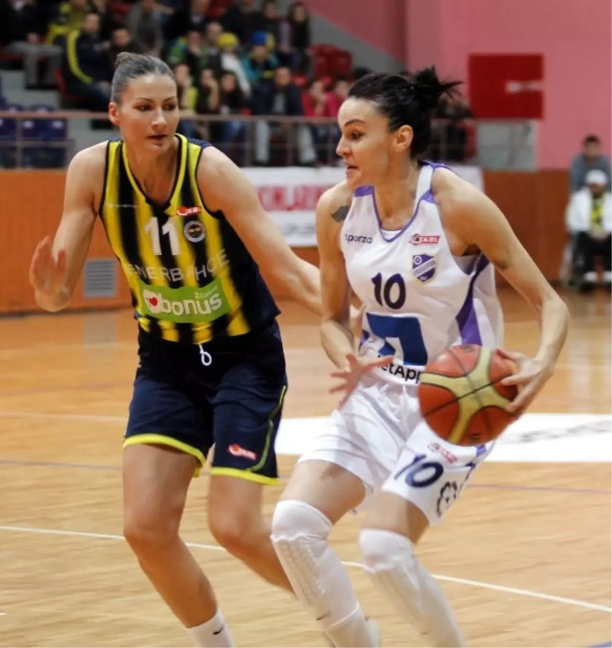 Fenerbahçe, Orduspor\'u 87-55 Yendi