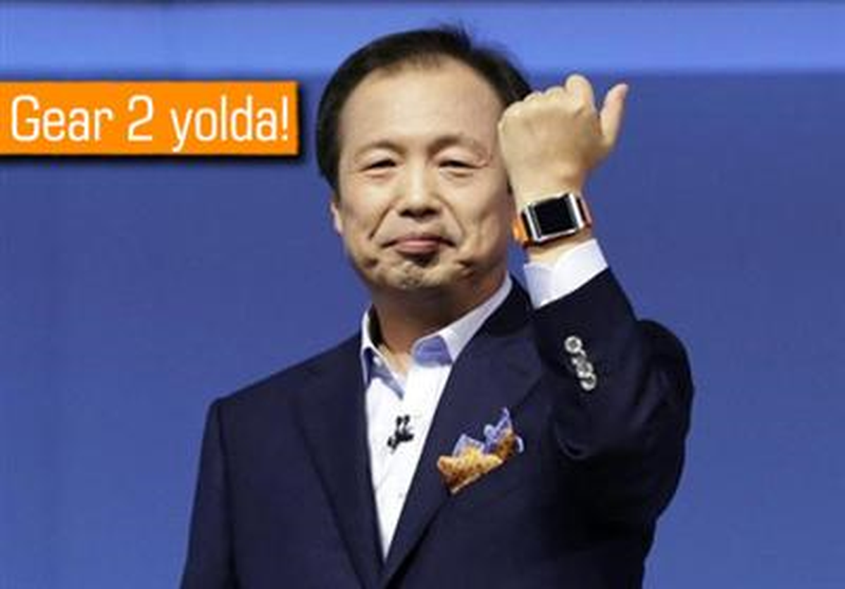 Yeni Galaxy Gear Yüzünü Gösteriyor
