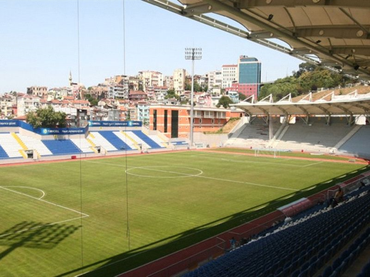 Beşiktaş, Maçlarını Kasımpaşa\'da Oynayacak