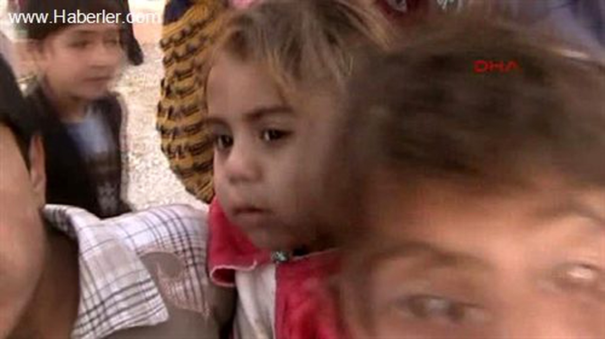 Doğubayazıt\'taki Suriyeliler Bir Gecede Kampa Gönderildi