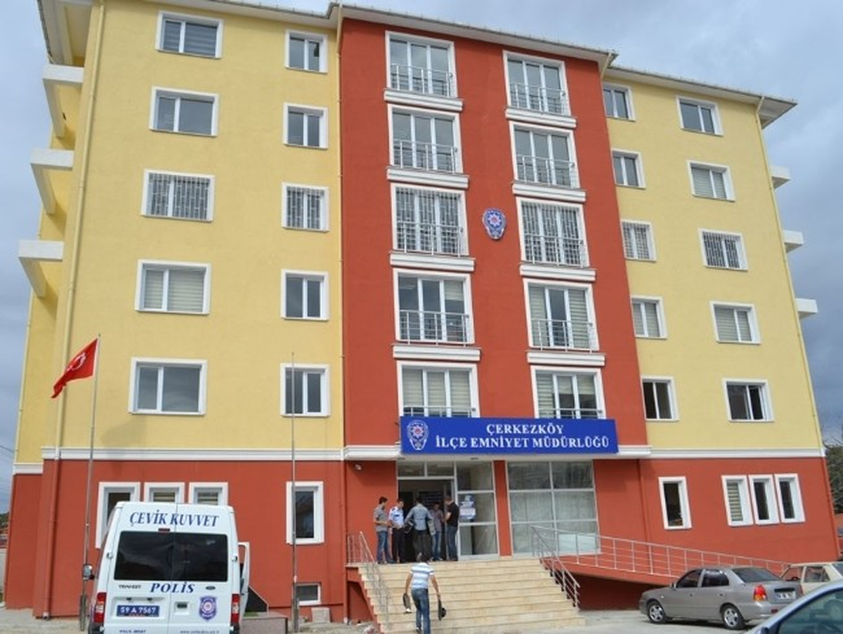 Ertem, "Her Zaman Polismizin Yanında Olduk"