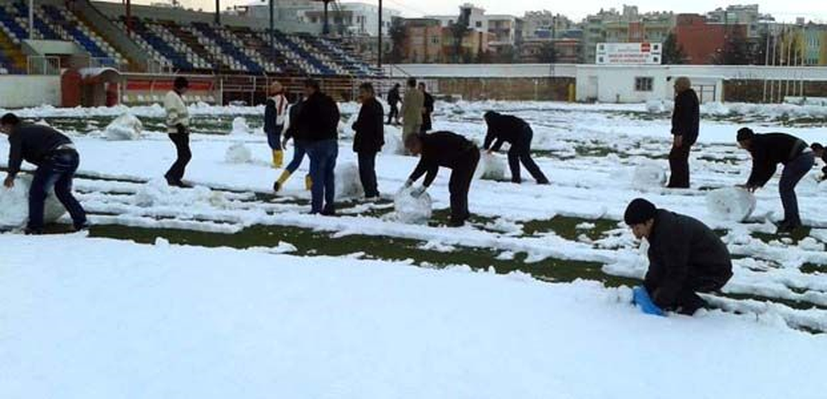 Gençlik Spor\'da 38 Personel 5 Gün Gecikmeli Başladı