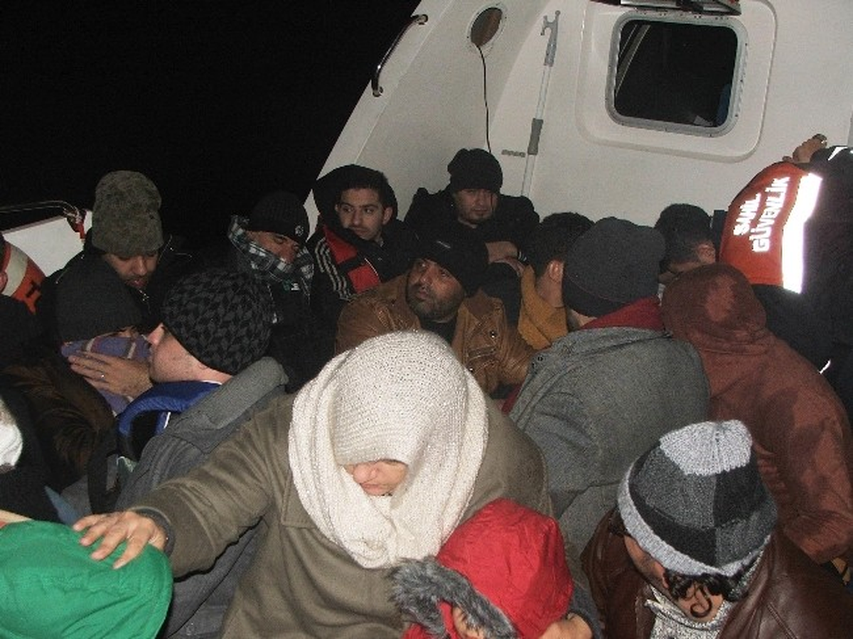 Göçmenler Alabora Olmaktan Son Anda Kurtuldu