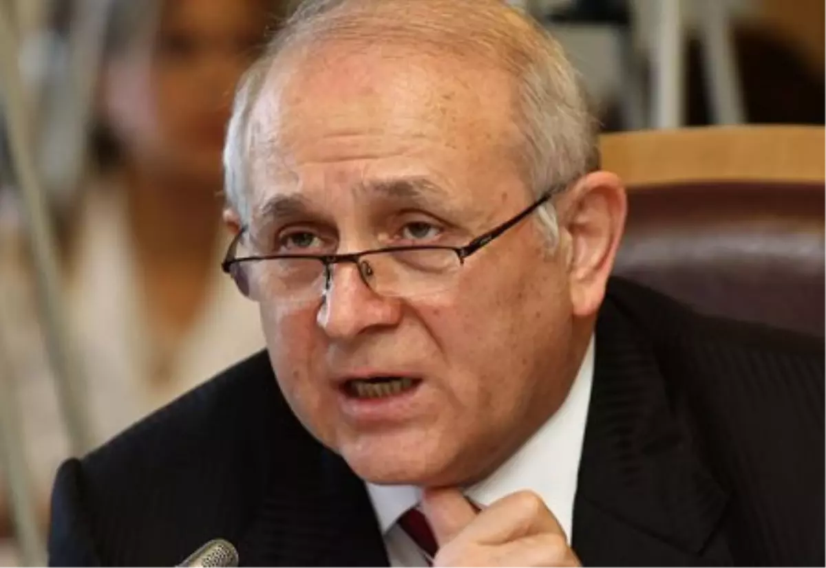 Anayasa Komisyonu Başkanı Kuzu: Yeniden Yargılanmayı Çok Doğru Bulmam