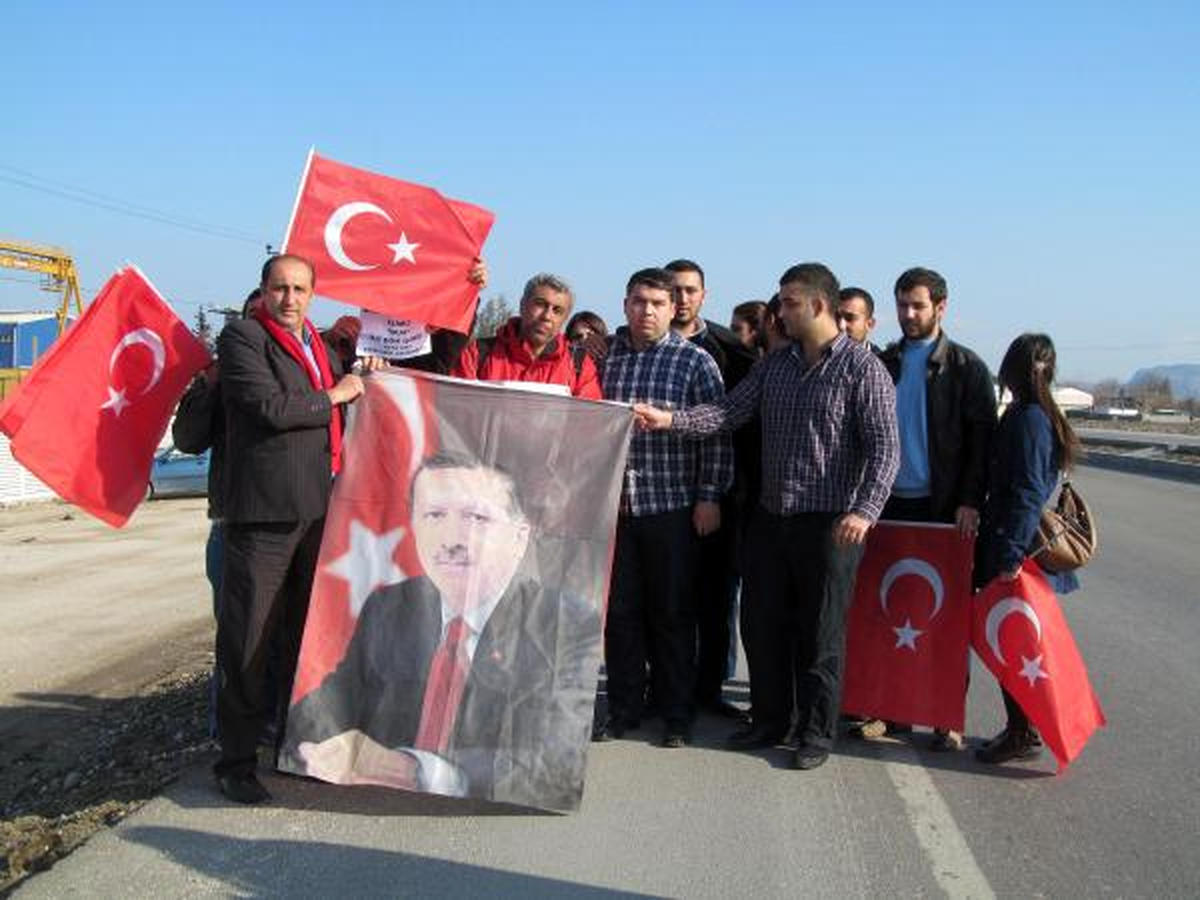 Osmaniye\'den Başbakan\'a Destek İçin Yürüdü, Hastanelik Oldu