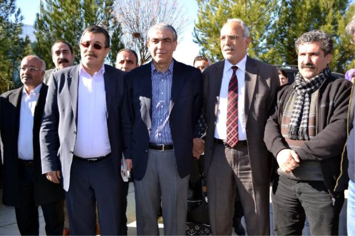BDP\'li Ayhan, Ankara\'ya Gitti