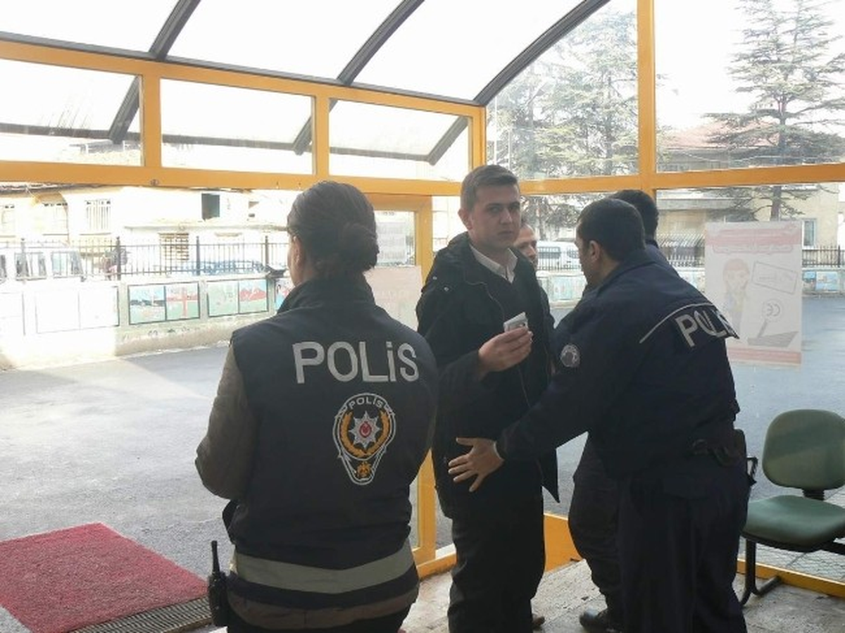 Bozüyük\'te Açık Lise Sınavında 738 Öğrenci Ter Döktü