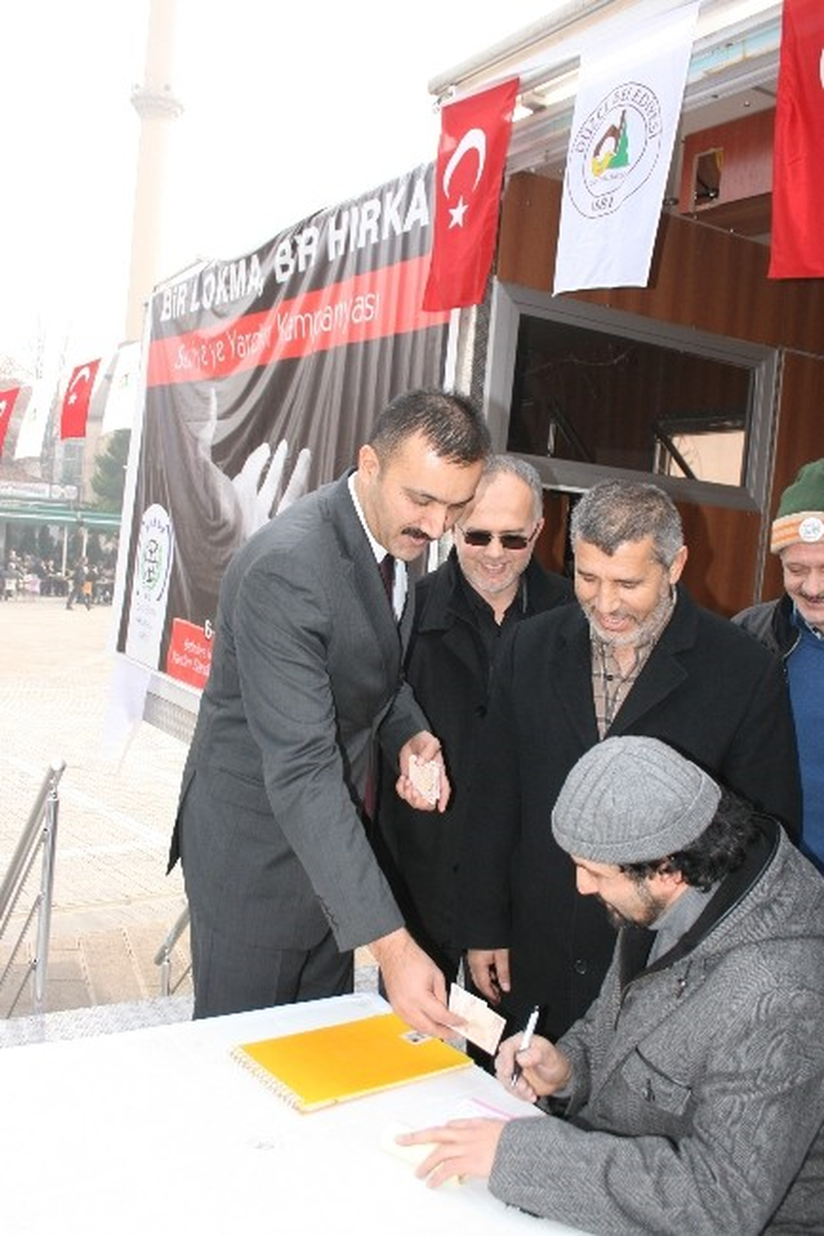 Düzce\'den Suriye İçin Yardım Kampanyası