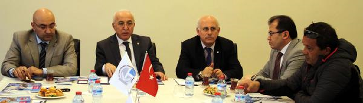 Kayseri\'de \'Erciyes\'te Turizm\' Çalıştayı