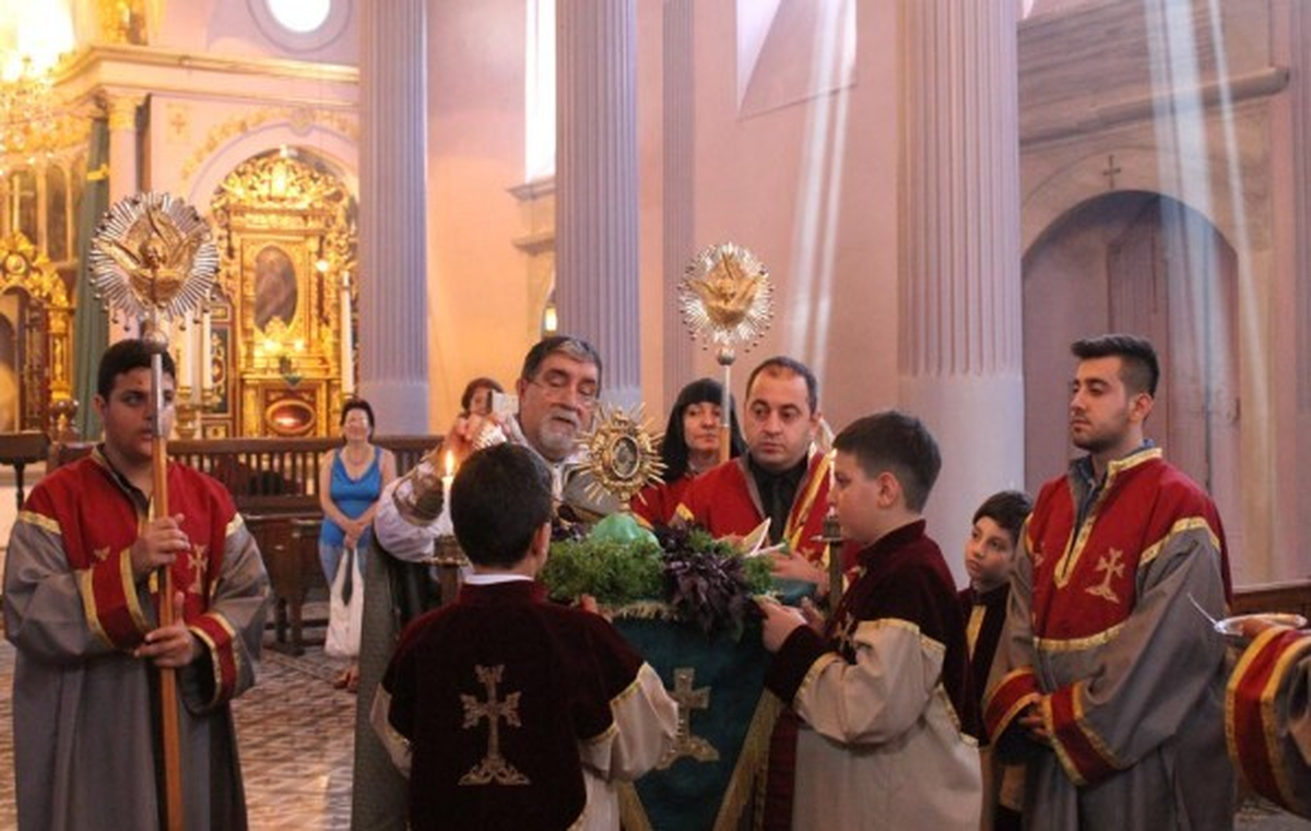 Meryem Ana Ermeni Kilisesi\'nde Noel Kutlaması