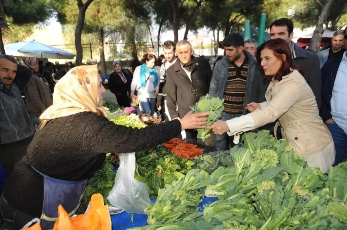 Özlem Çerçioğlu Söke Pazarını Gezdi