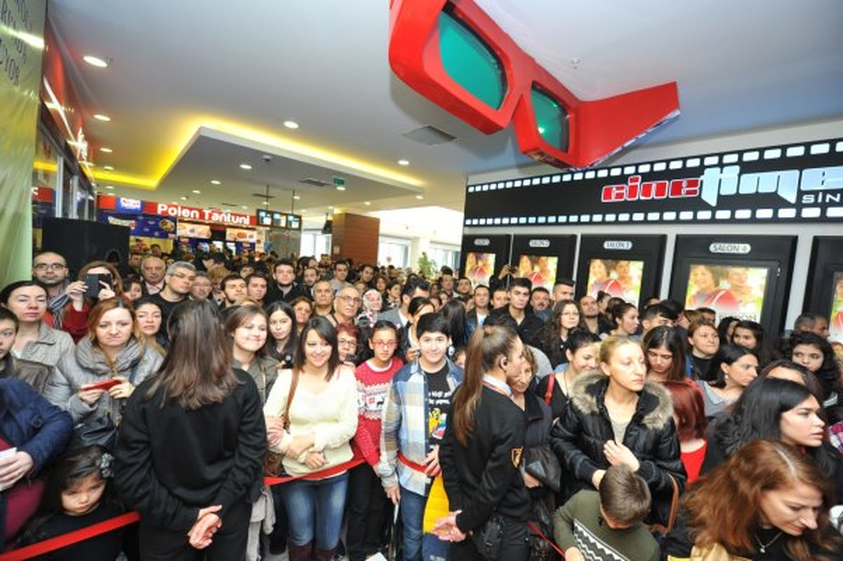 "Patron", Eskişehir Ve Bursa\'da Coşkuyla Karşılandı