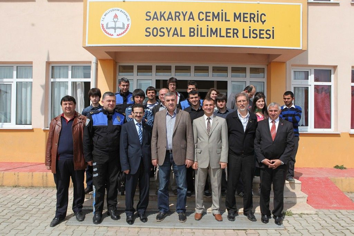 Sakarya Cemil Meriç Sosyal Bilimler Lisesinin Tübitak Projeleri Bu Yılda Çok Konuşulacak