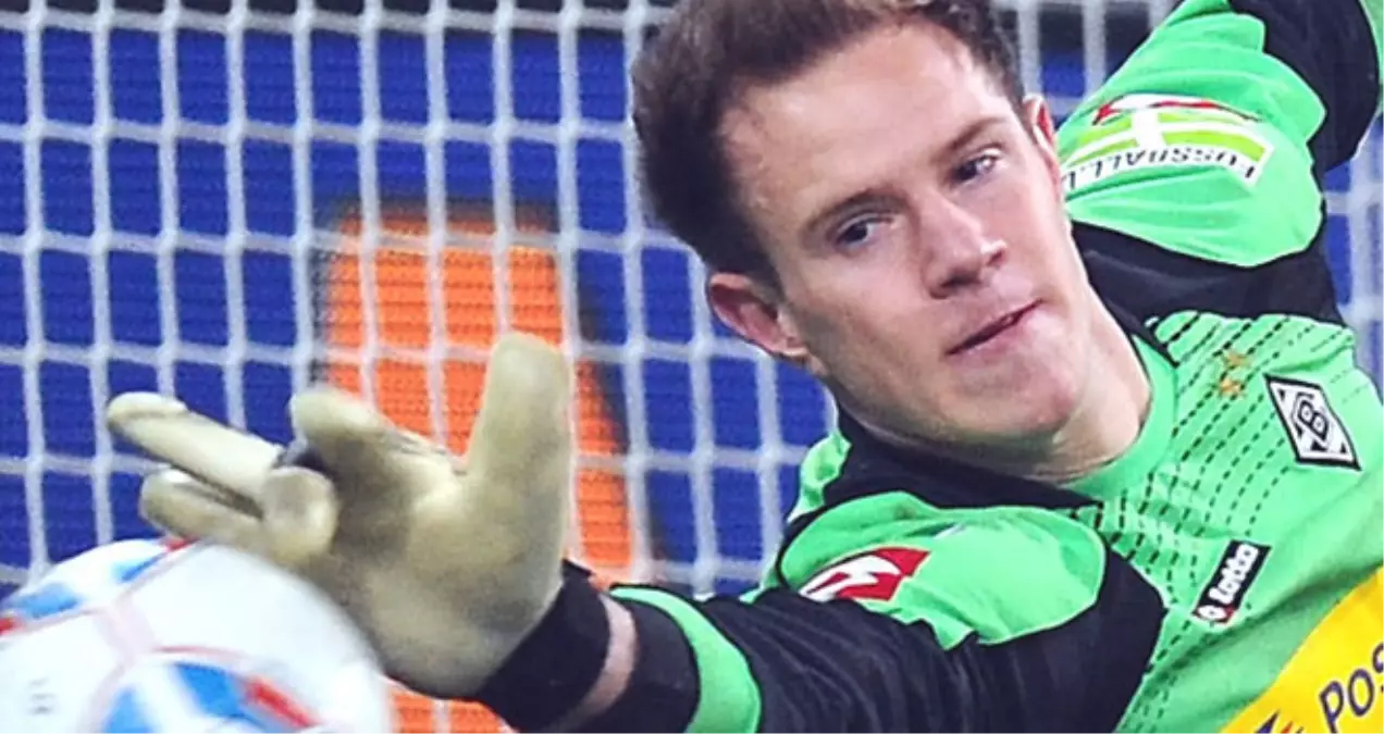 Ter Stegen İmzaya Kaldı