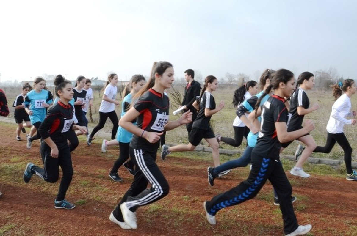 150 Sporcu Krosta Yarıştı