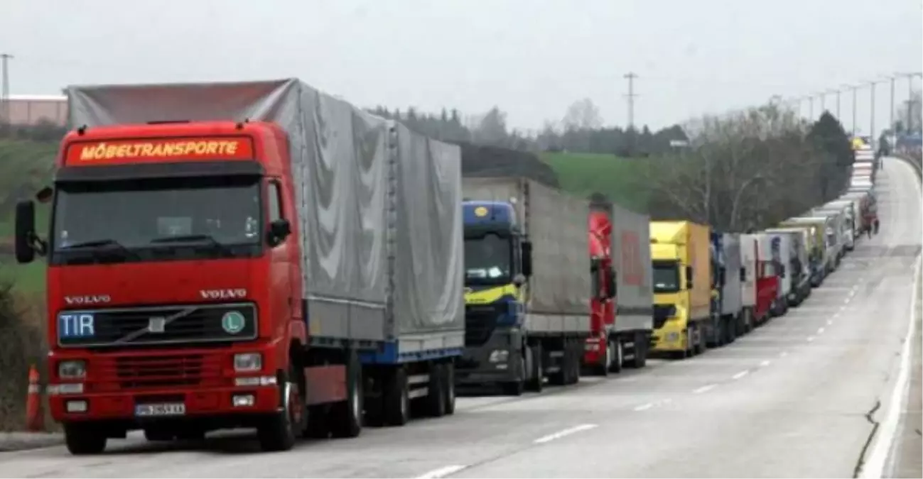 Aralık Ayında Geçiş Belgesi ve Tır Karnesi Azaldı