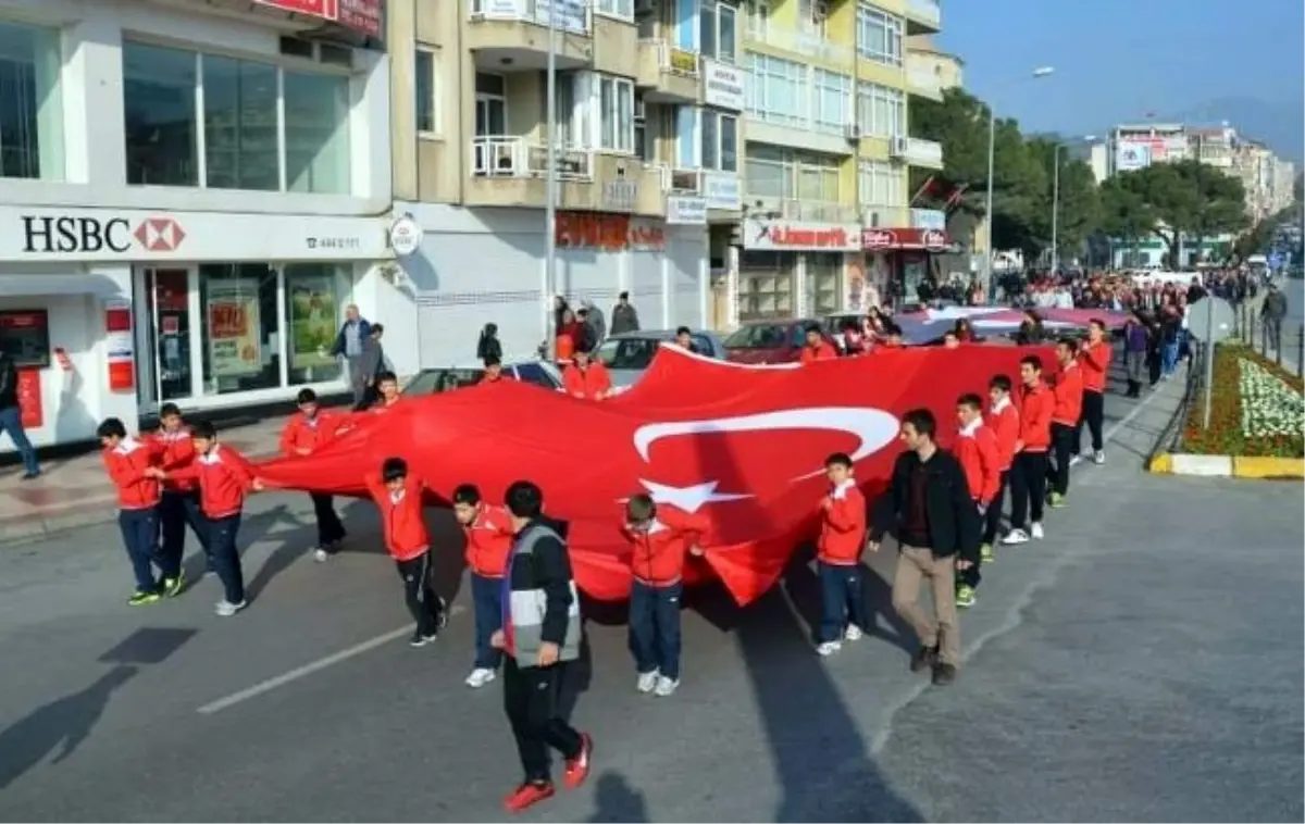 Aydınlı Gençler Sarıkamış Şehitleri İçin Yürüdü